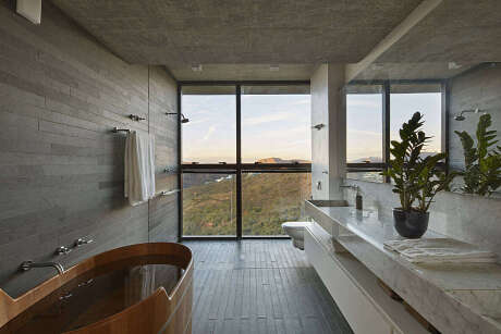 Inclined Slab House by Tetro Arquitetura - 9