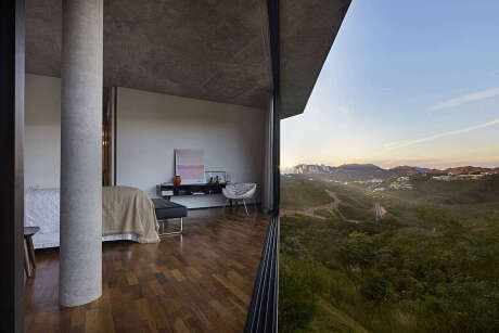 Inclined Slab House by Tetro Arquitetura - 8