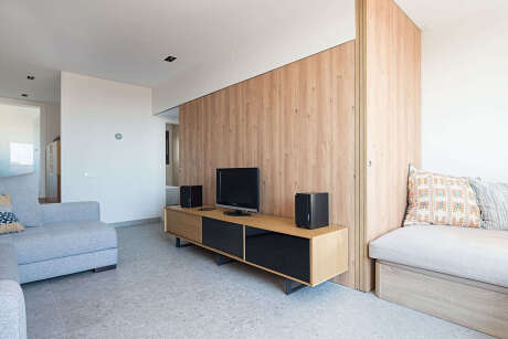 Penthouse Renovation by Studio FFWD Arquitectes - 2