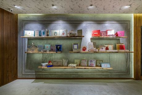 Therefore Boutique by INAKREA Architects - 5