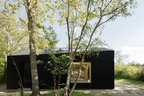 Holiday Home by Orange Architects - 8