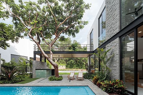 Casa la Blanca by Di Frenna Arquitectos - 11
