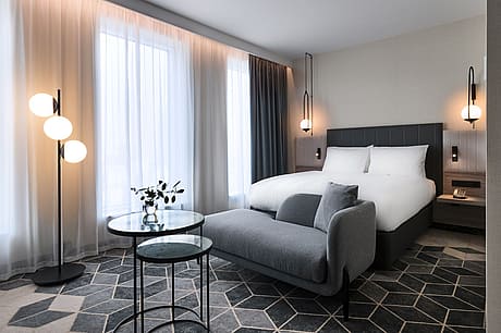 Crowne Plaza Warsaw by Tremend Studio - 10