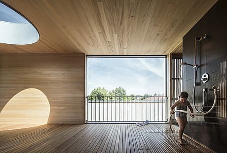 House, Hall and Yard by Baumeister Jürgen Haller - 7