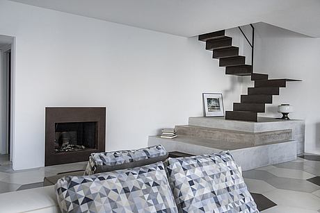 Villa on The Cliff by Viviana Haddad - 2