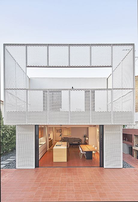 MC63 by Studio Bonba - 2