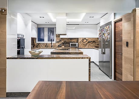 Amura Apartment by Parás+ Izquierdo Architecture - 10