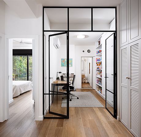 TLV Apartment by Chen Shadmi - 8