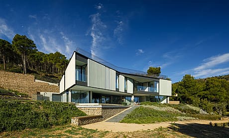 Happy House Begur by Sala Ferusic Architects - 3