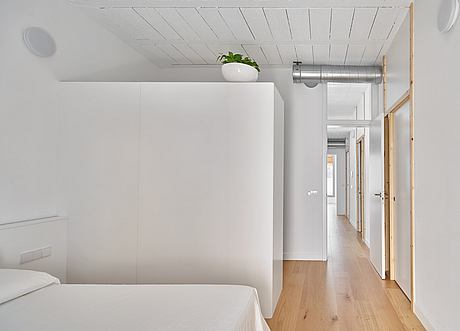 100JOA Row House by Vallribera Arquitectes - 7