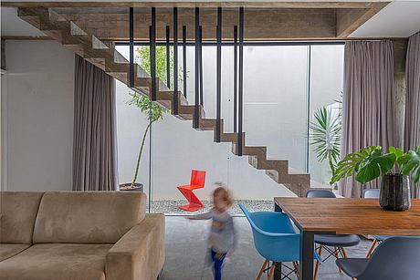 DS House by Pablo José Vailatti - 4