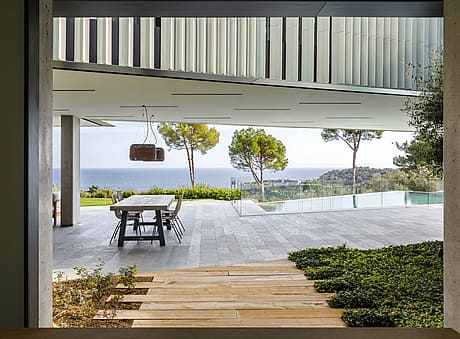 Happy House Begur by Sala Ferusic Architects - 14