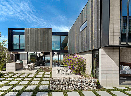 Oakland Hills Home by Parco Studio - 9