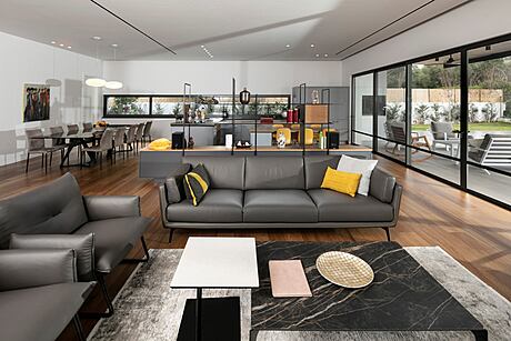 For the Grandkids: A Home Closer to the Loved Ones by Itsik Niv - 6
