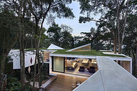Açucena House by Tetro Arquitetura - 10