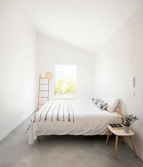 Brejos da Carregueira House by Estúdio AMATAM - 11