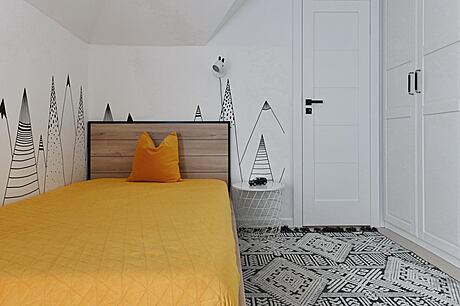 Cool Mint House by Simona Ungurean - 7