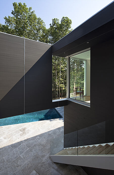 Split House by K/R - 6