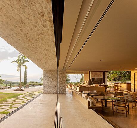 Coudelaria by Studio Arthur Casas - 2