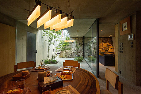 Takamine-cho House by Tomoaki Uno Architects - 4