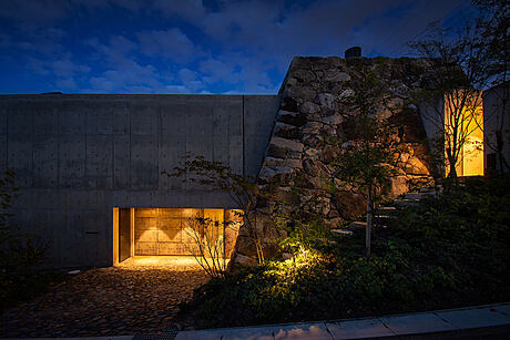 Takamine-cho House by Tomoaki Uno Architects - 12