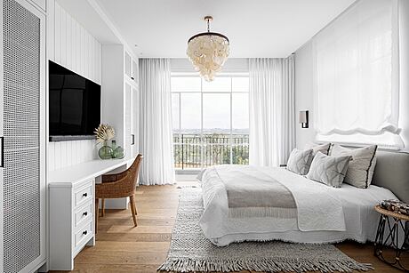 Straight Out of a Magazine by Frenkel Architecture & Interior Design - 16