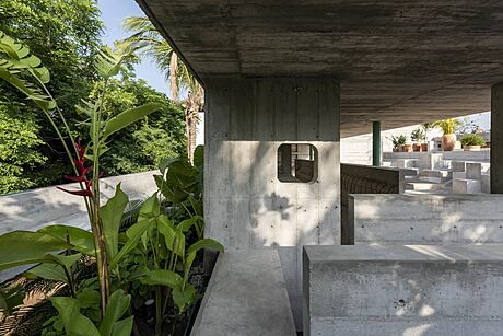 Casa TO by Ludwig Godefroy Architecture - 13