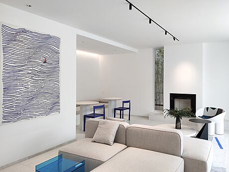 10³ Boutique Hotel by LQS Architects - 2
