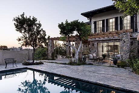 Modern Farmhouse by Keren Niv-Toledano - 20