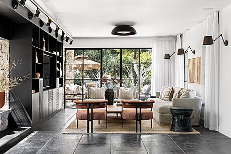 Modern Farmhouse by Keren Niv-Toledano - 7