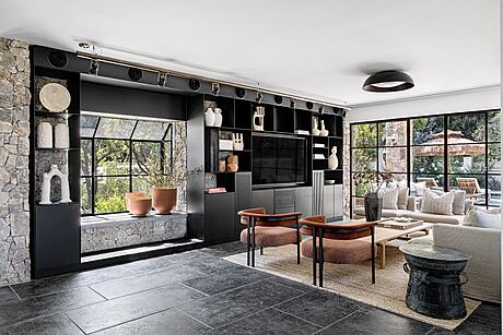 Modern Farmhouse by Keren Niv-Toledano - 8
