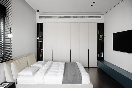 T – Penthouse by Dikla Vaturi - 7