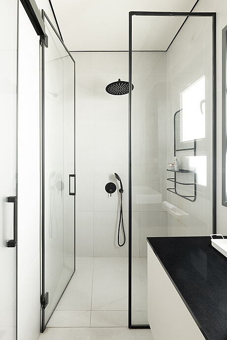 T – Penthouse by Dikla Vaturi - 15