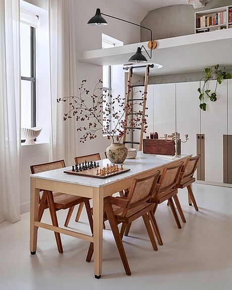 Dumbo Loft: A Luxurious Industrial Modernist Property - 2