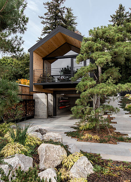 Lake Washington Remodel: Bringing New Life to an Old House - 8