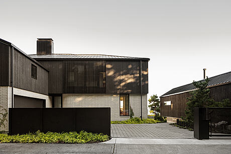Lake Washington Remodel: Bringing New Life to an Old House - 1