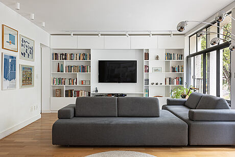 FAZE Apartment: A Modernist Renovation in Brasília - 2