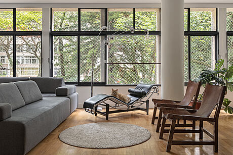 FAZE Apartment: A Modernist Renovation in Brasília - 4