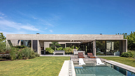 Casa Pilará: A Young Couple’s Country Home - 2