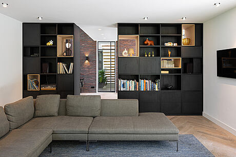 Villa Trompenberg: A Timeless Modern Home in Hilversum - 4