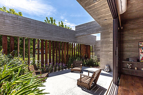 Casa Pilará: A Young Couple’s Country Home - 10