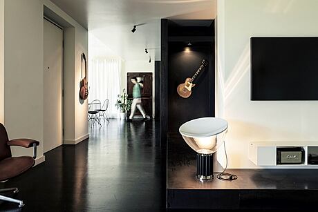 House PF: A Striking Blend of 1970s Milanese Nightclub Vibes - 3