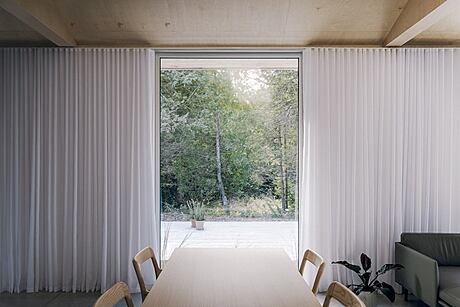 Devil’s Glen: A Solar-Oriented Retreat in Bruce Peninsula - 5