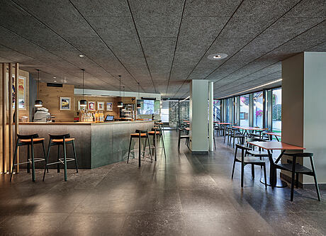 Hotel Villa Madonna: A Contemporary Masterpiece - 6