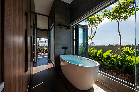 Bi House: Sustainable Living Meets Resort-Style Luxury - 9