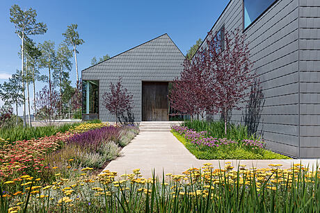 Elk Run Residence: A Serene Hideaway Amidst Telluride’s Scenic Beauty - 2