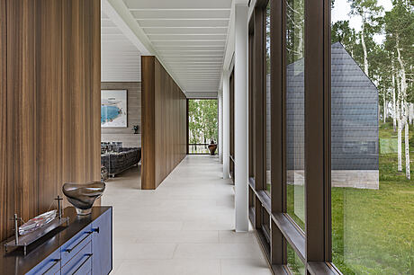 Elk Run Residence: A Serene Hideaway Amidst Telluride’s Scenic Beauty - 5