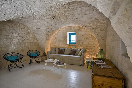 Borgo Aratico: A Revitalized Historic Farmhouse in Monopoli - 6