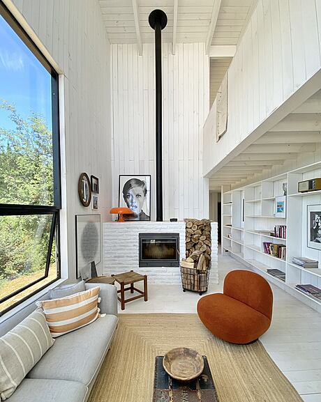 Casa Vichuquén: A Harmonious Fusion of Wood and Modern Design - 5