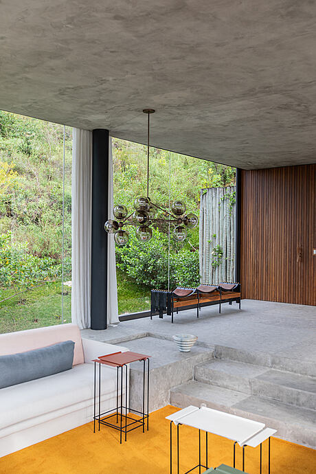 Casa EG’s Concrete Elegance: From Steep Slopes to Stunning Views - 6